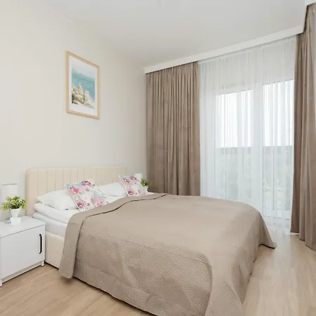 Apartamento Bright With A Balcony And Parking By Renters *